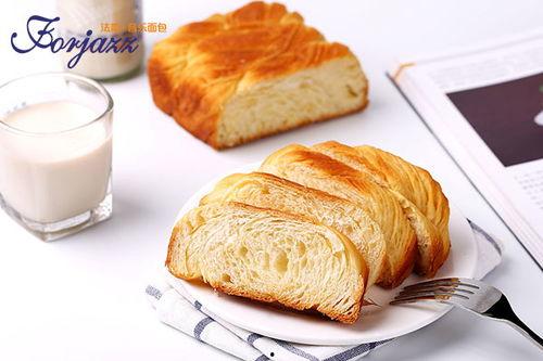 爱与面包背景音乐